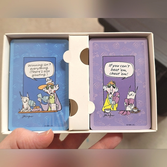 Hallmark | Maxine Playing Cards - Picture 2 of 4